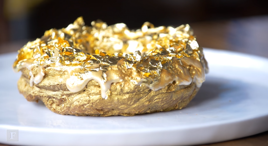 Jadalne złoto - jak smakuje kulinarny trend z Instagrama?