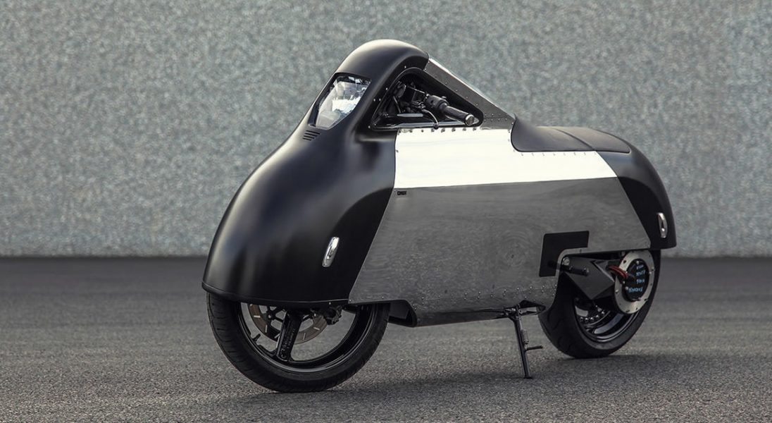Jeden z pierwszych elektrycznych skuterów - VX 1 Maxi Scooter, przeszedł przemianę w futurystyczny motocykl
