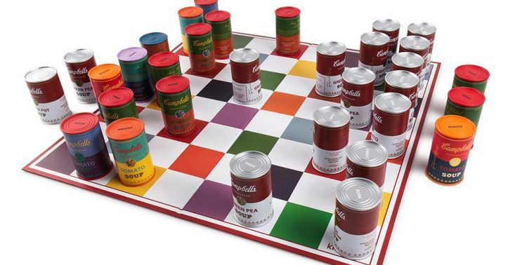 Zagraj w szachy puszkami zupy Campbell Andy'ego Warhola<