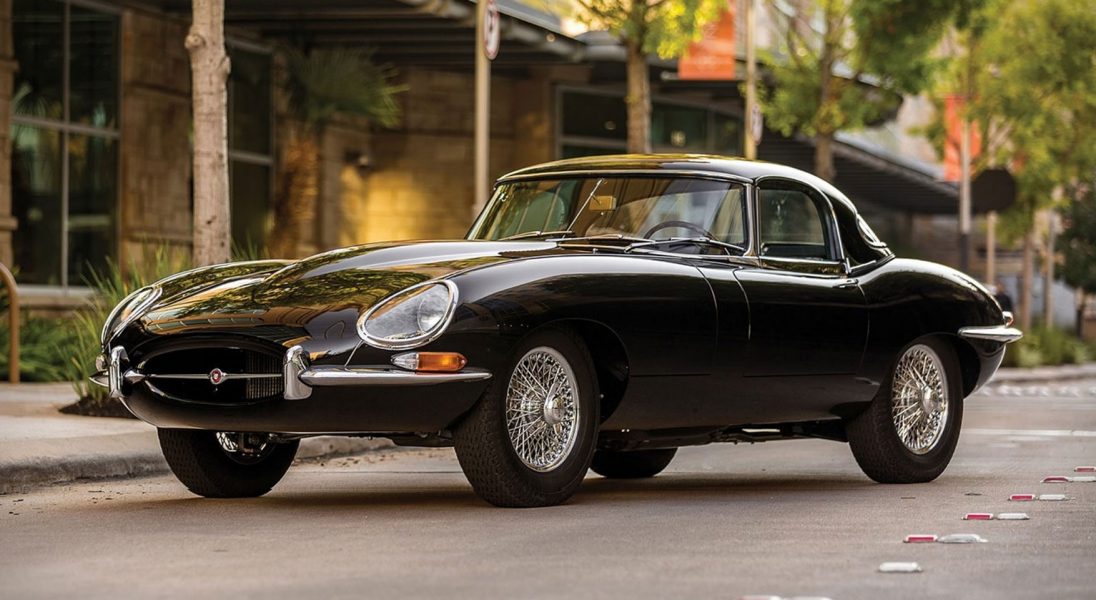 Jaguar E-type S1 Roadster z lat 60. to wciąż jeden z najbardziej pożądanych samochodów świata