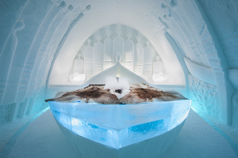 Tak prezentują się wnętrza 28. edycji lodowego hotelu w Szwecji
