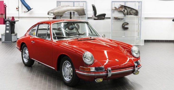 Zobaczcie najstarszy eksponat w muzeum Porsche przed i po renowacji<