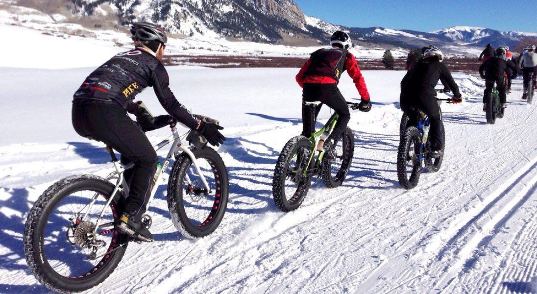 8 sportów zimowych, których powinieneś spróbować w tym sezonie