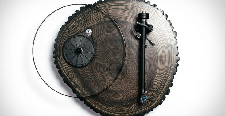 Audiowood x Uncrate Barky to przepiękny drewniany gramofon<
