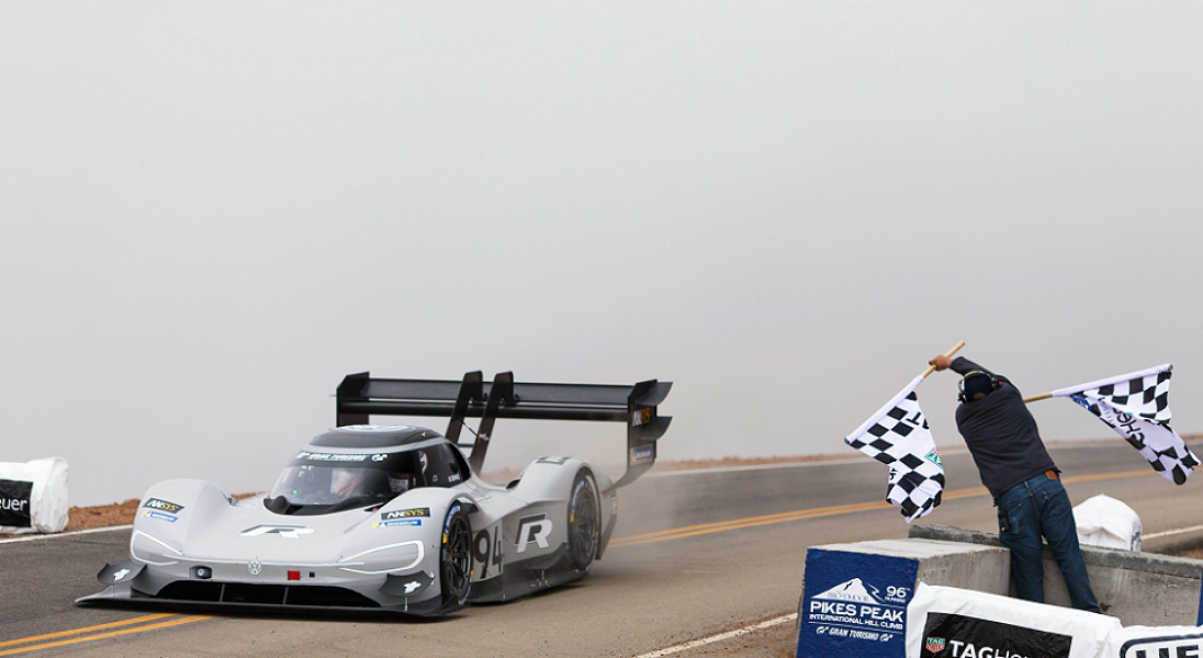 Elektryczny samochód Volkswagena ustanowił nowy rekord trasy wyścigu Pikes Peak