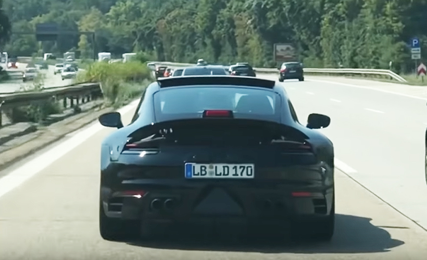 Nowe Porsche 911 "przyłapane" na drogowych testach Sznyt.pl