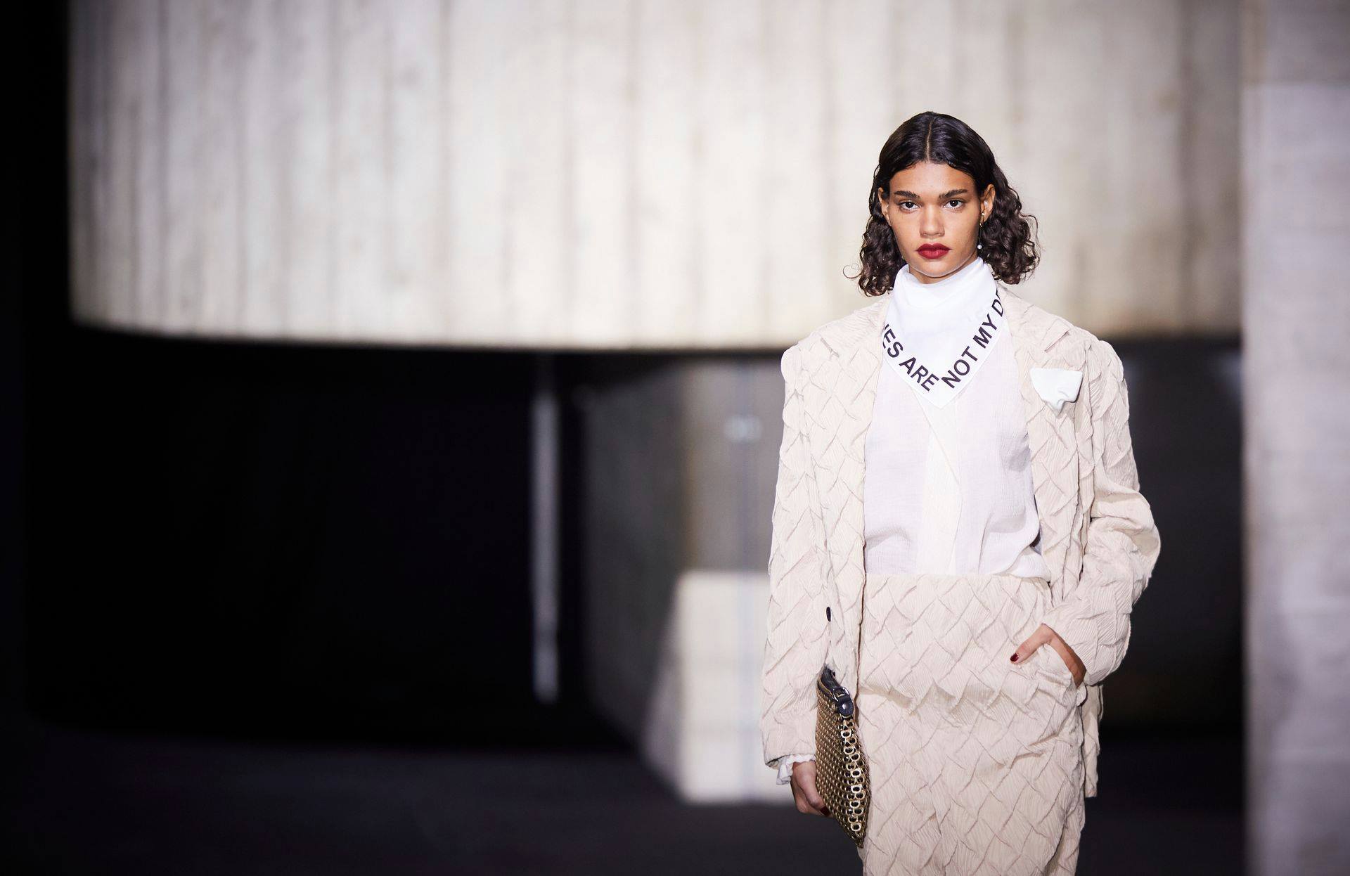 Londyński fashion week przenosi się do online’u<