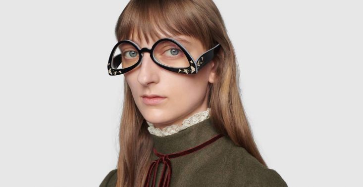 Gucci znowu szokuje i sprzedaje... odwr&oacute;cone okulary<