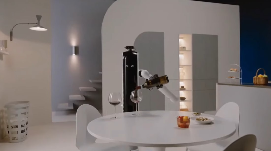 Bot Handy, czyli nowy robot Samsunga, który naleje wina i włoży naczynia do zmywarki<