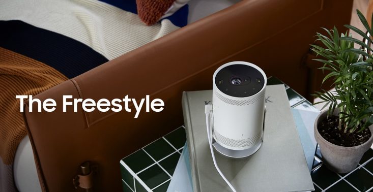 Samsung stawia na lekkość i mobilność. Projektor The Freestyle sprawdzi się w domu i w podróży<