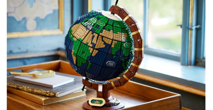 Globus z klocków – pierwszy obrotowy zestaw zaprojektowany przez fana LEGO<