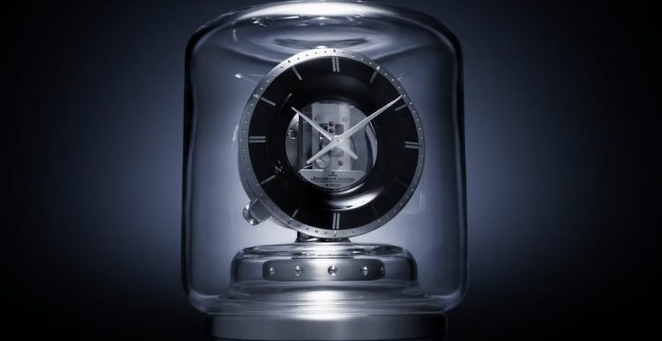 Jaeger-LeCoultre prezentuje Atmos Infinite – zegar "napędzany powietrzem”<