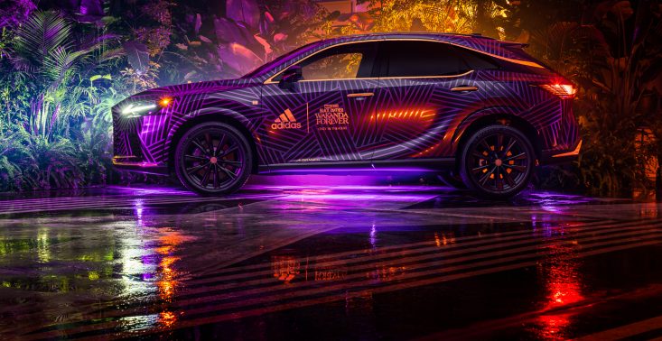 Lexus i adidas projektują model RX inspirowany filmem "Czarna Pantera: Wakanda w moim sercu"<
